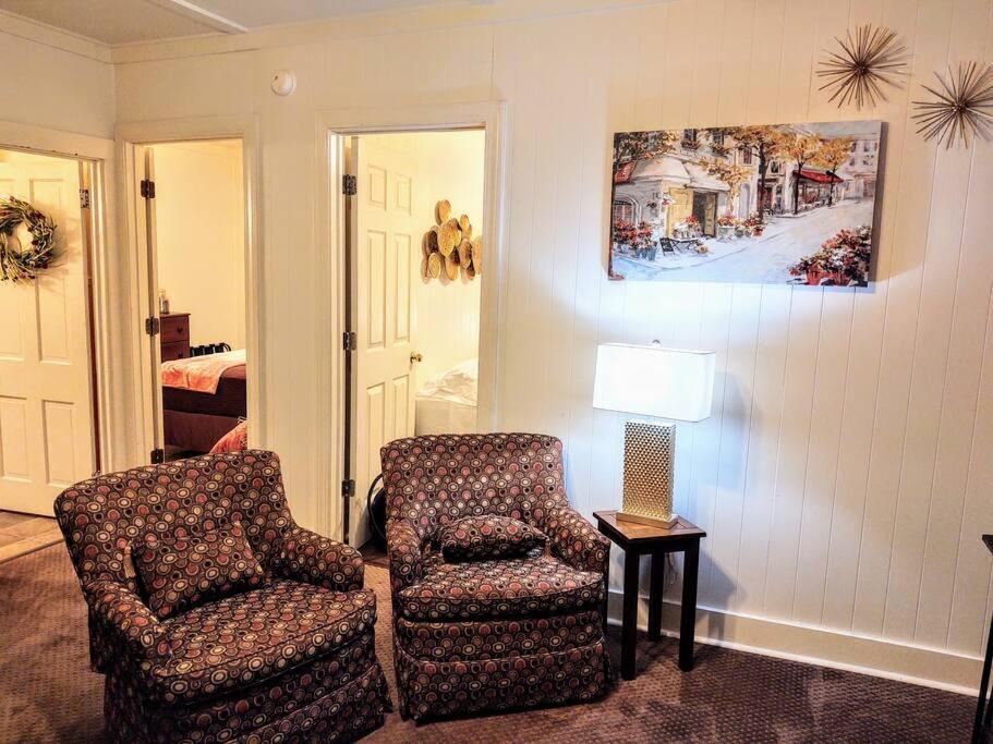 #05 - Lakefront Two Bedroom Cottage- Pet Friendly Hot Springs Exterior foto